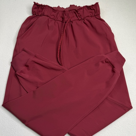 Lululemon Stretch High-Rise Jogger *Shorter Length•Mulled Wine🍷 - Picture 9 of 16